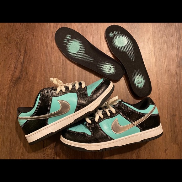 Nike SB Dunk Low Tiffany